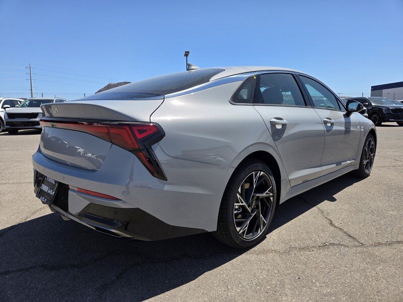 New 2026 Wolf Gray Kia GT-Line FWD image 3