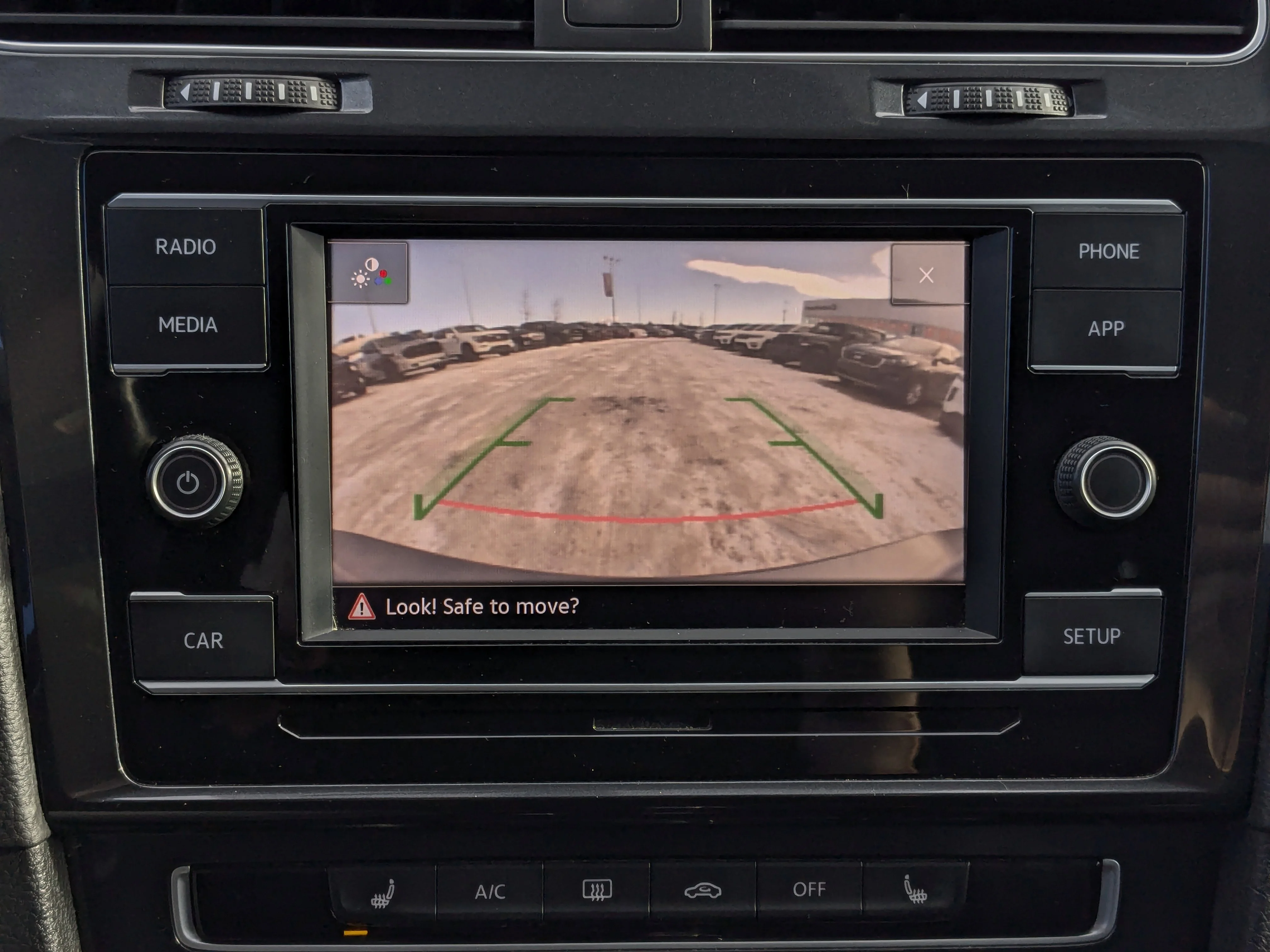 Used 2019 Grey Volkswagen Comfortline image 22