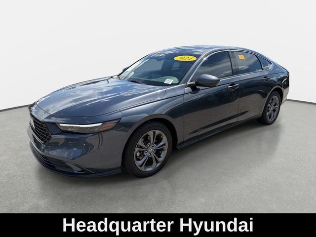Used 2024 Gray Honda EX image 5