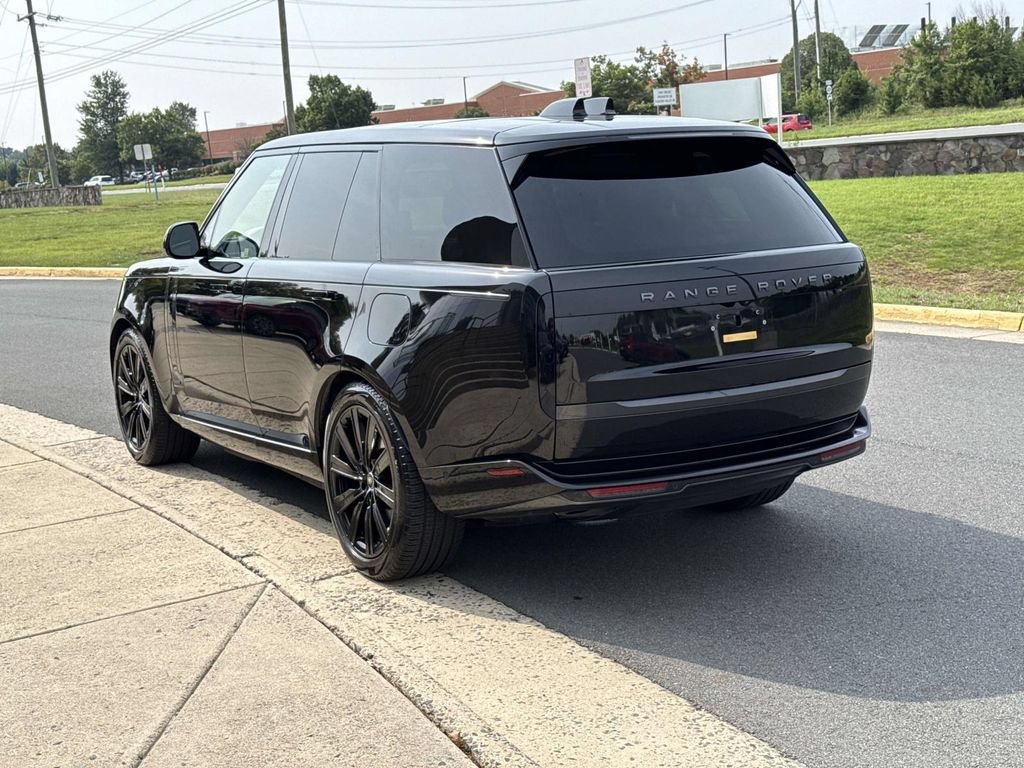 Used 2024 Black Land Rover Autobiography image 23