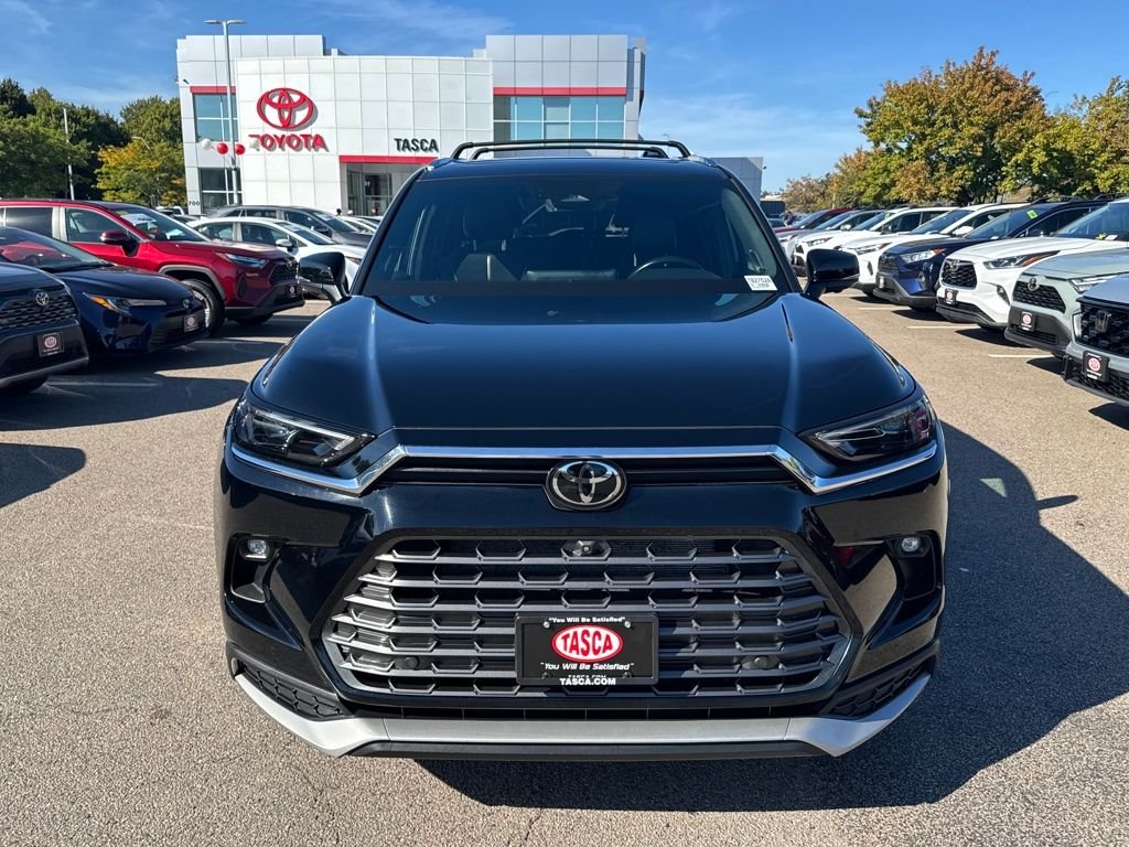 2024 Toyota Grand Highlander Limited - Photo 2