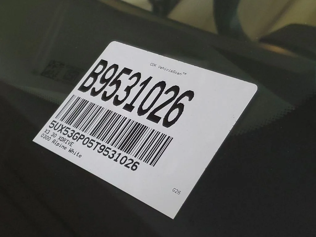 New 2026 White BMW 30 xDrive image 27