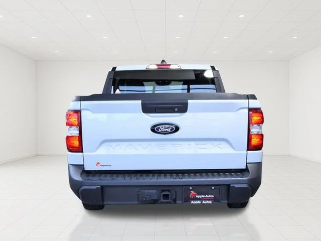 Certified Used 2025 White Ford XLT image 5