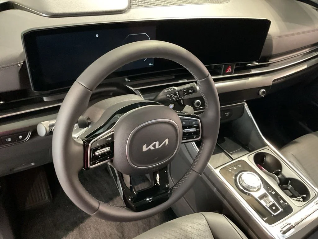 New 2026 Gray Kia SX Prestige image 14