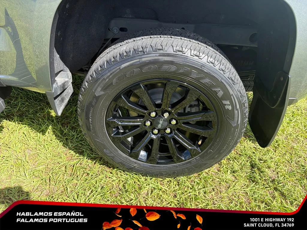 Used 2022 SATIN STEEL METALLIC GMC 2WD Elevation image 11