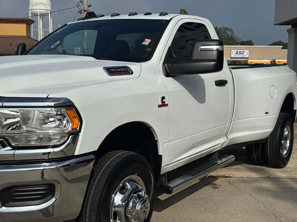 Used 2024 White Ram Tradesman image 8
