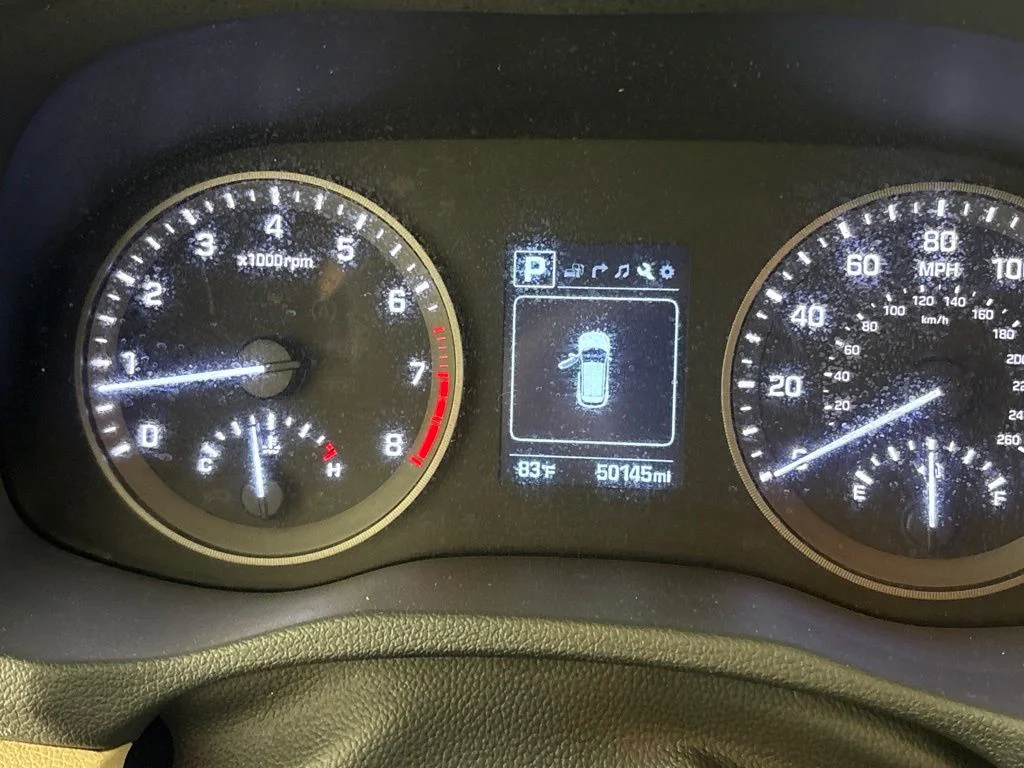 Used 2018 Red Hyundai SEL Plus image 32