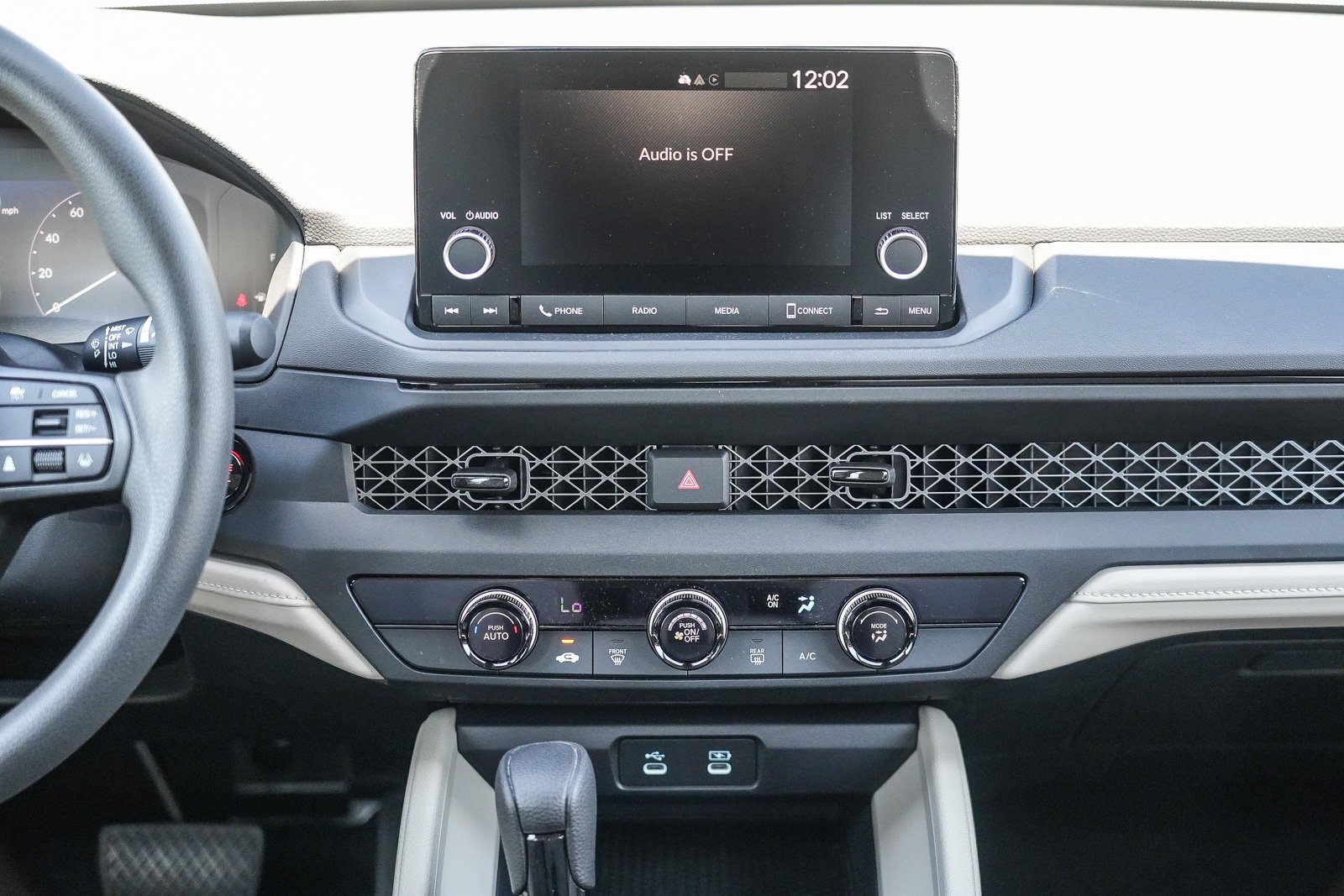2025 Honda Accord LX - Photo 16