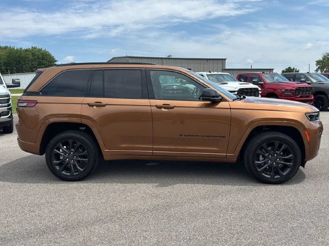 New 2026 Brown Jeep Limited Reserve image 7