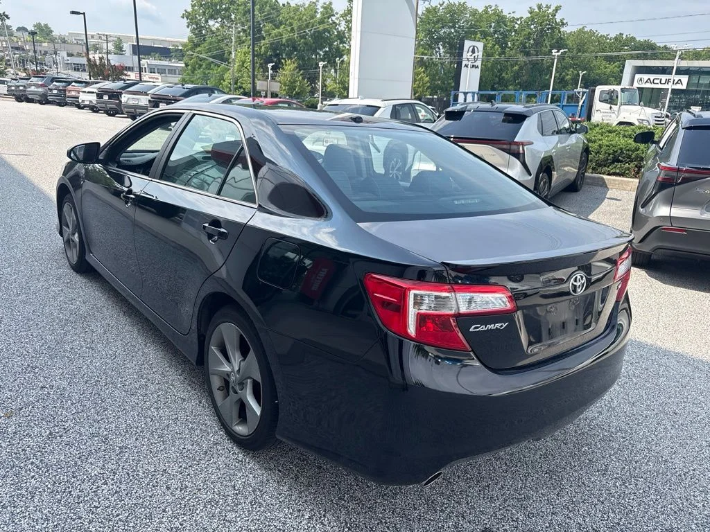 Used 2012 Black Toyota SE image 5
