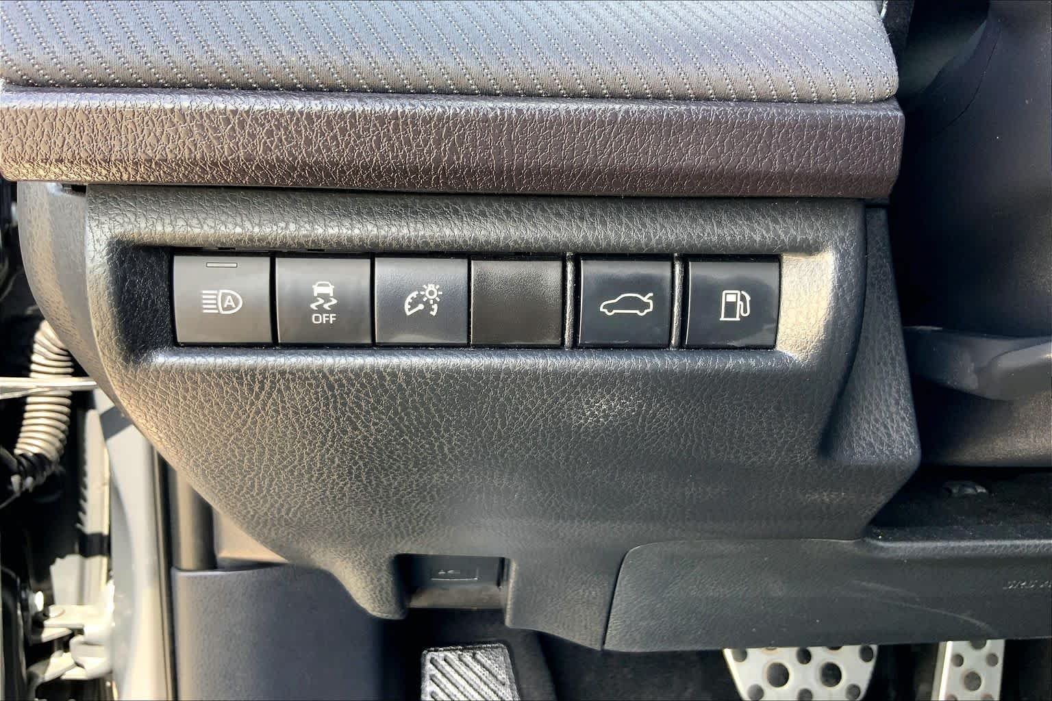 Used 2025 Underground Toyota SE image 33