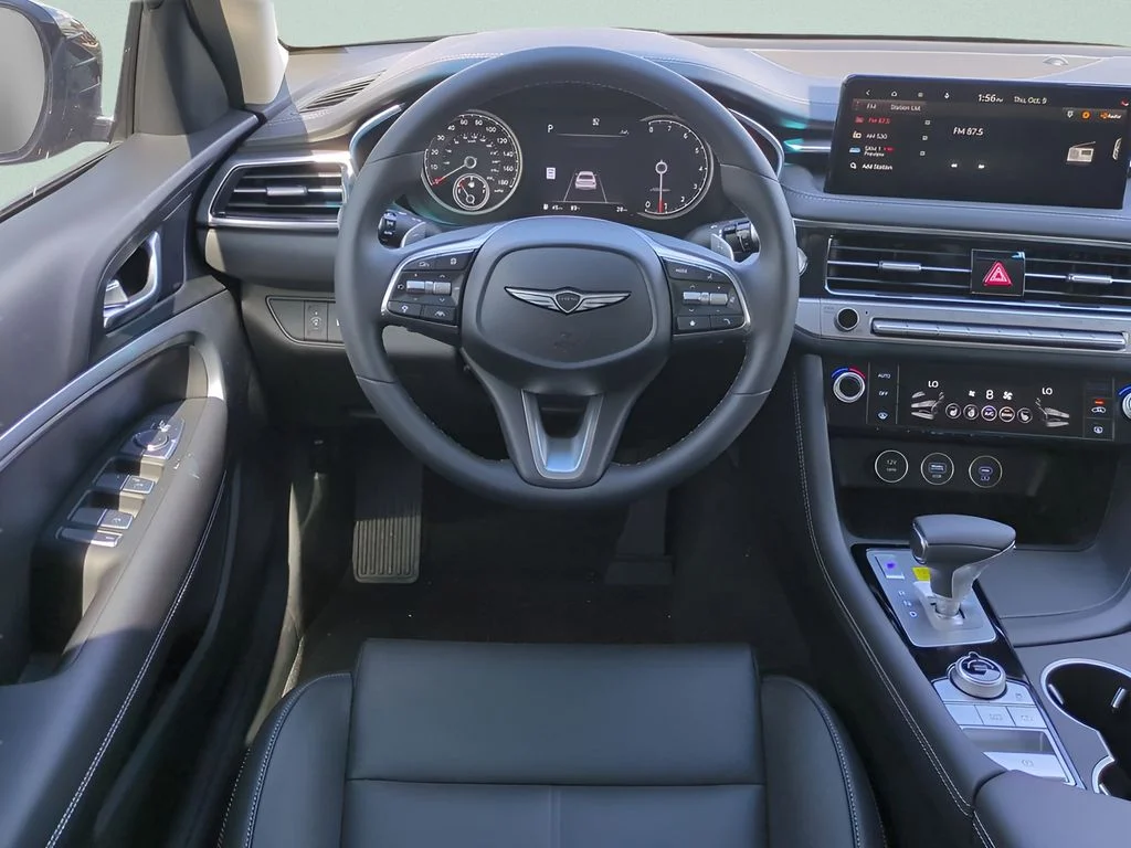 2026 GENESIS G70 Standard - Photo 12