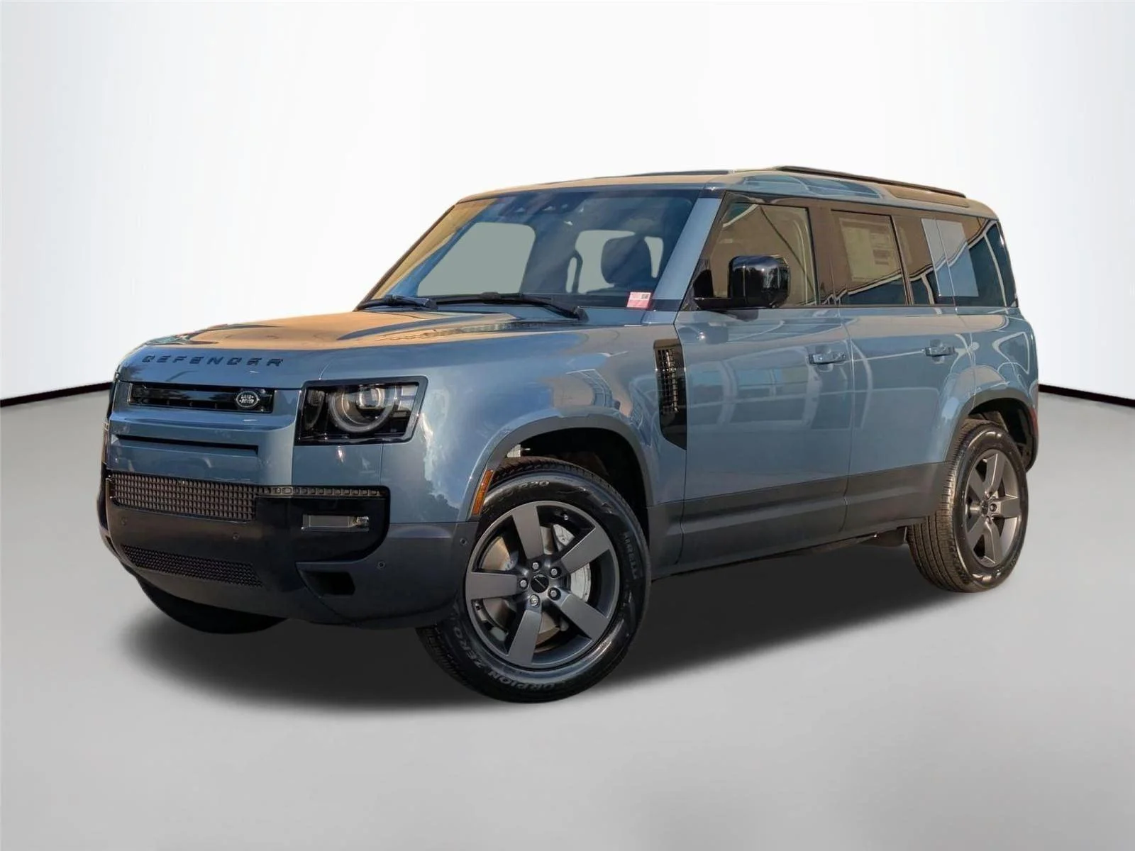 2026 Land Rover Defender 110 S P300's photo