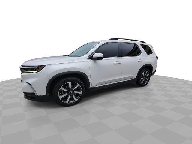 Used 2023 White Honda Touring image 4