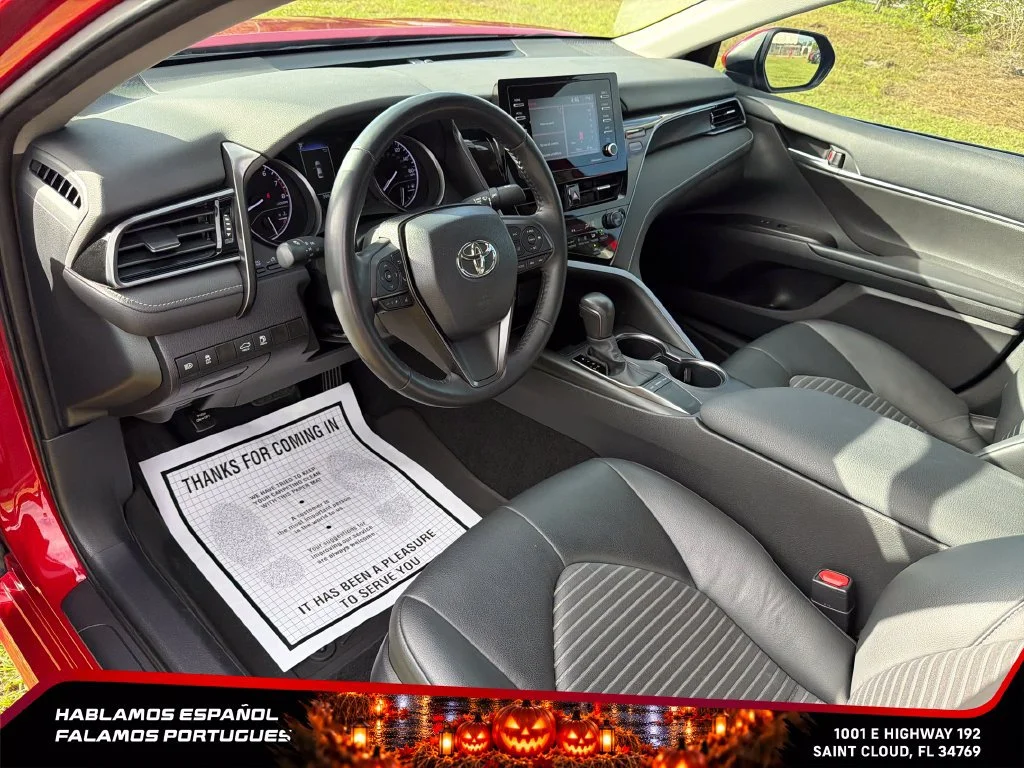 Used 2024  Toyota SE image 14