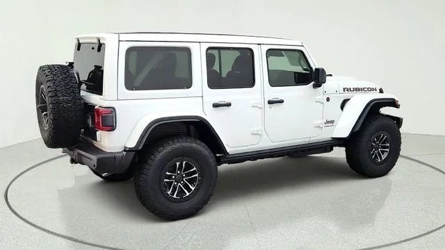 New 2026 Bright White Clearcoat Jeep Rubicon X image 14