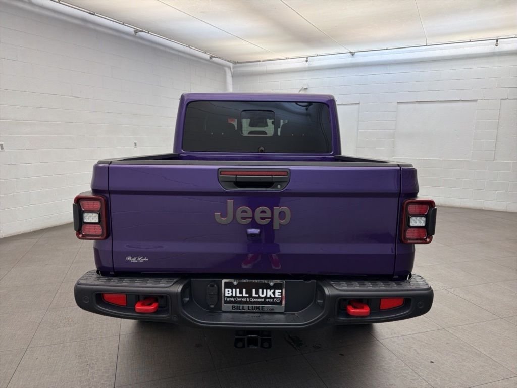 New 2026 Reign Exterior Paint Jeep Rubicon X image 4