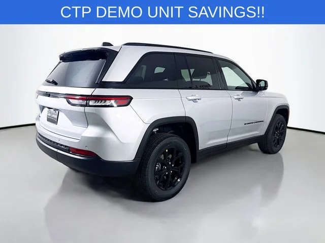 New 2025 Silver Jeep Altitude X image 7