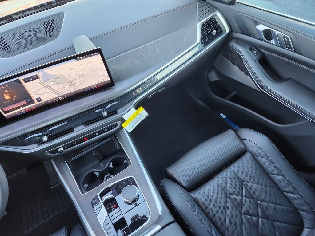 Used 2026 Gray BMW xDrive40i image 15