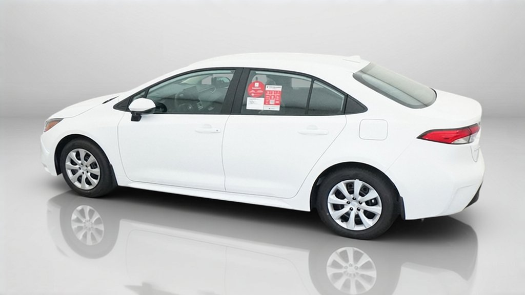 New 2027 Ice Cap Toyota LE image 15