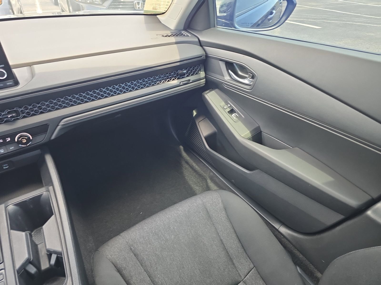 2024 Honda Accord LX - Photo 12