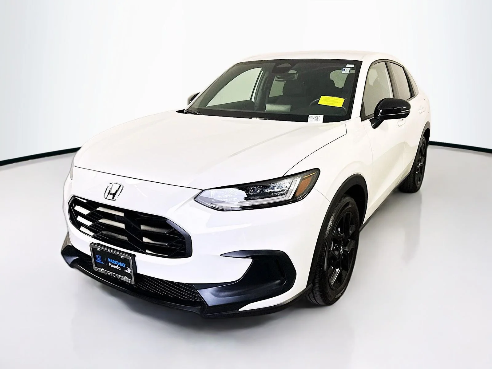 Used 2024  Honda Sport image 3