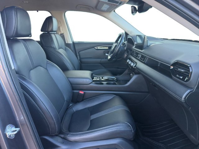 Used 2024 Gray Honda EX-L image 28
