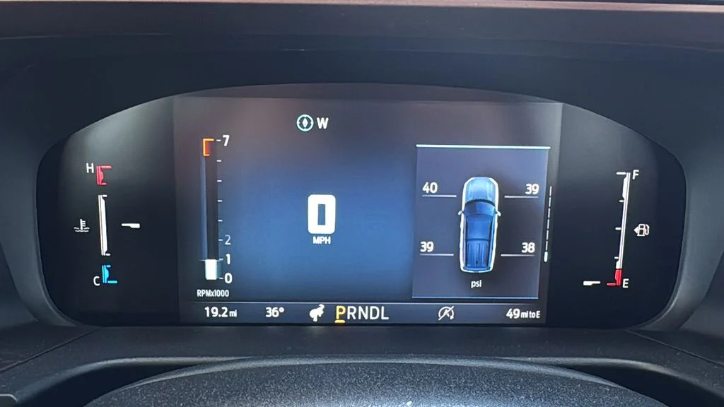 New 2026 Velocity Blue Metallic Ford Outer Banks® image 11