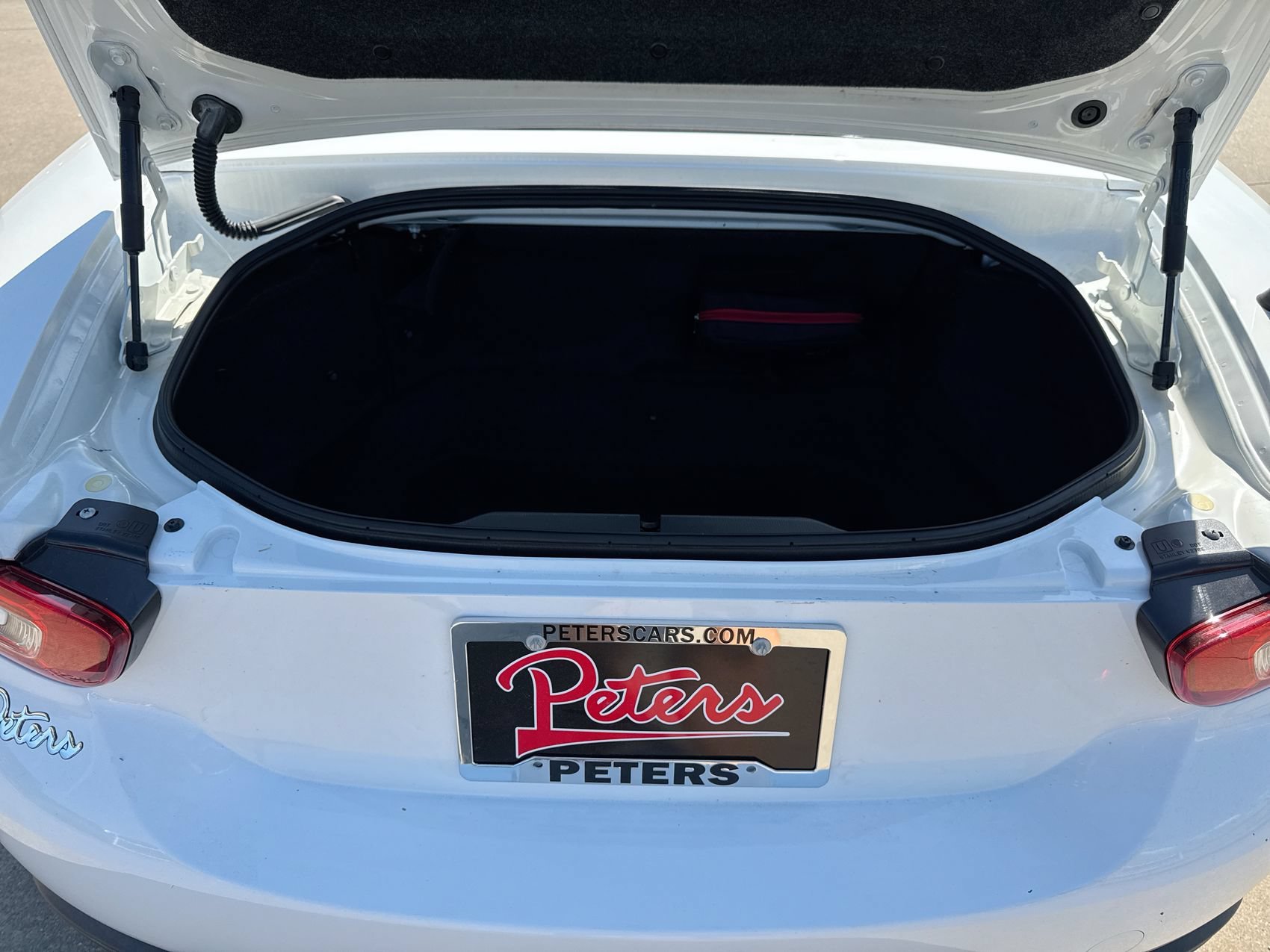 Used 2017 Bianco Gelato White FIAT Classica image 22