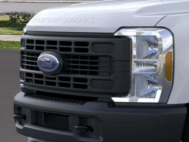 New 2026 Oxford White Ford F-250® XL image 39