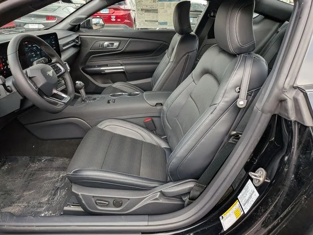 2026 Ford Mustang EcoBoost Premium Fastback - Photo 9