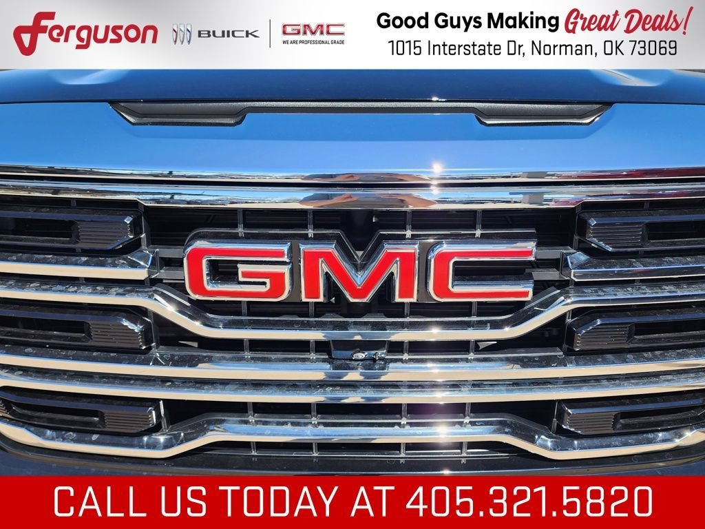 2026 GMC Sierra 1500 SLT - Photo 10
