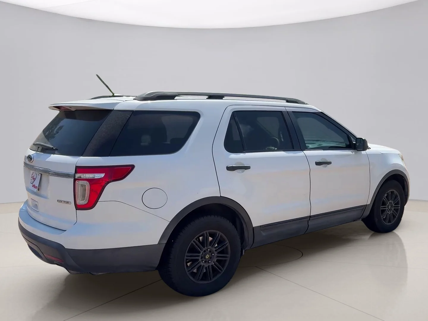 Used 2014 White Ford BASE FWD image 5