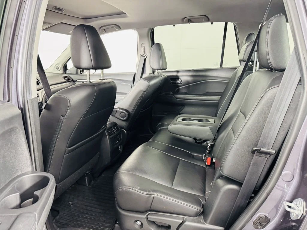 Used 2021 Gray Honda Special Edition image 23