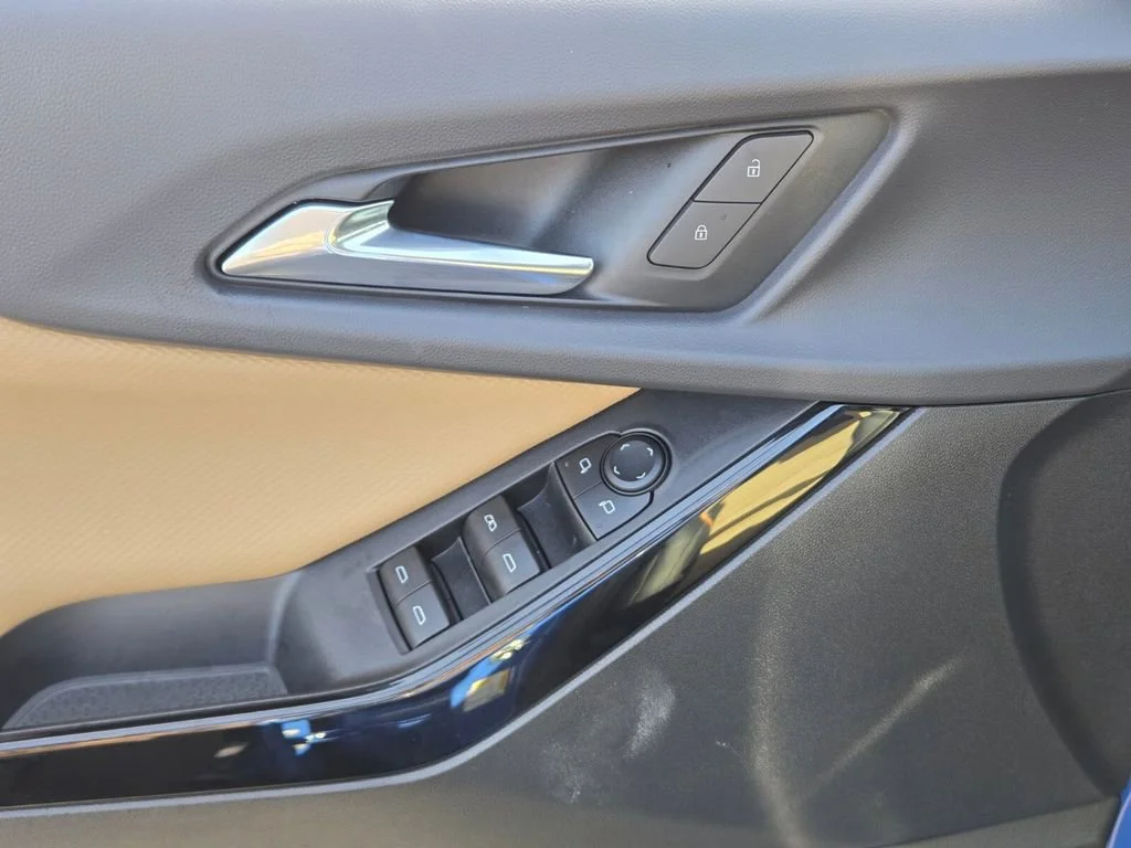 Used 2026 Reef Blue Metallic Chevrolet ACTIV image 17
