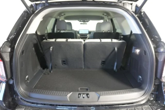 New 2026 Agate Black Metallic Ford Active image 27