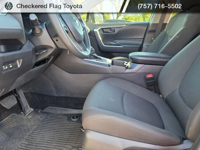 Used 2025 Silver Sky Metallic Toyota LE image 9