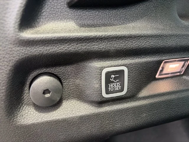 Used 2025 Black Jeep Limited image 41