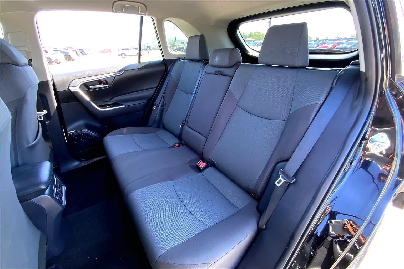 Used 2025 Midnight Black Metallic Toyota XLE image 20