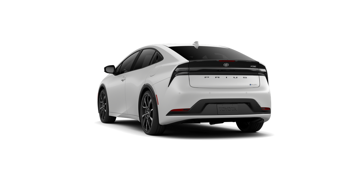 New 2026 Wind Chill Pearl Toyota XSE image 23