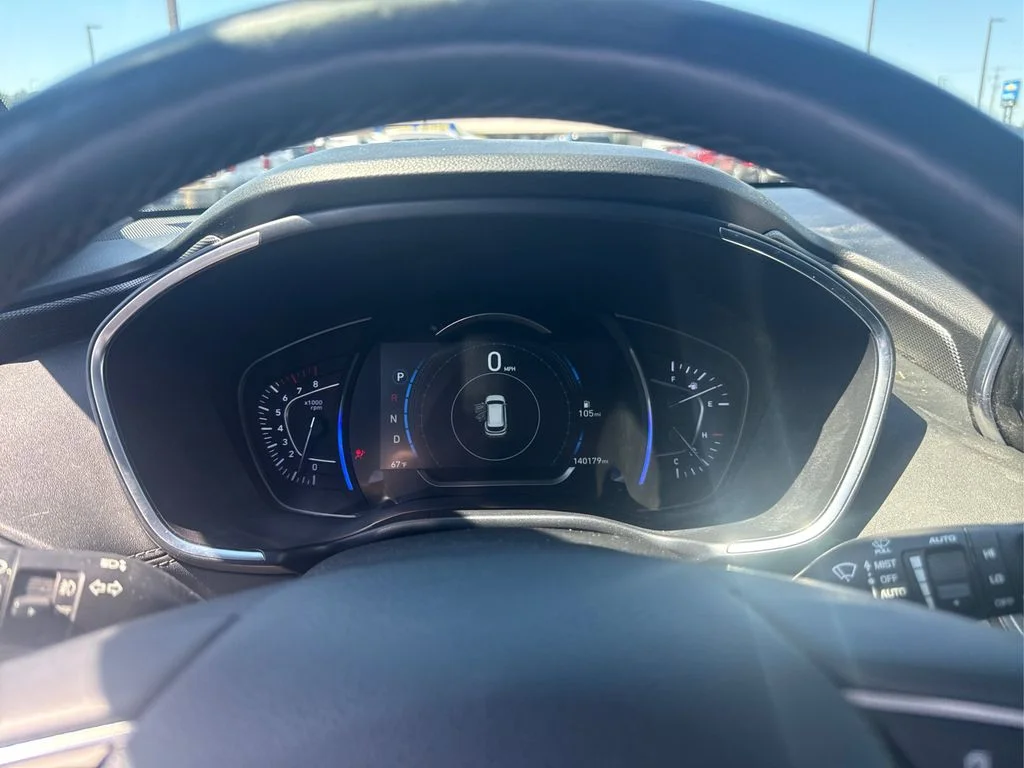 Used 2020 Stormy Blue Hyundai Limited image 13