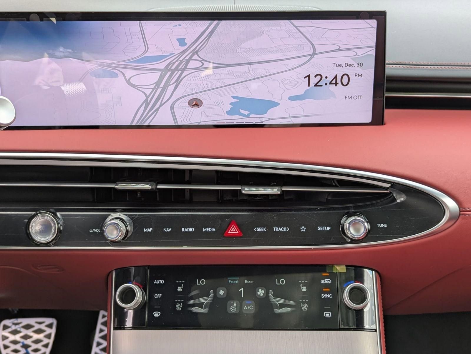 2026 GENESIS GV70 Sport Advanced - Photo 10