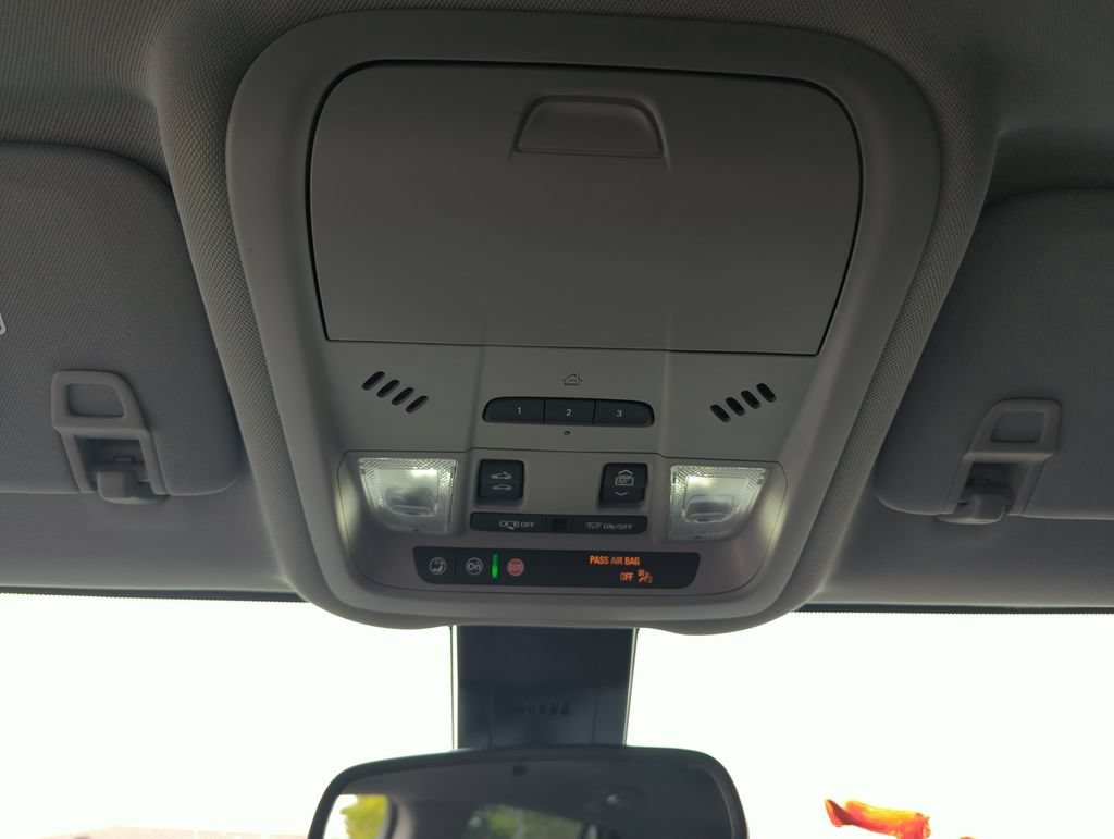 Used 2022 Desert Sand Metallic GMC AT4 image 26