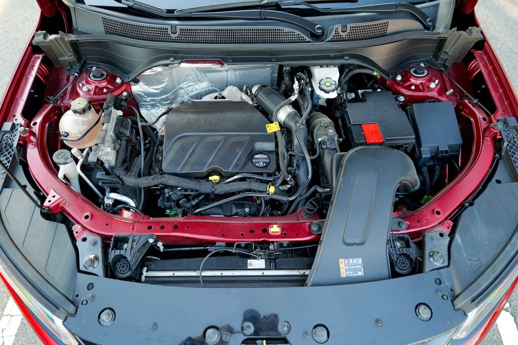 Used 2024 Crimson Metallic Chevrolet ACTIV image 51