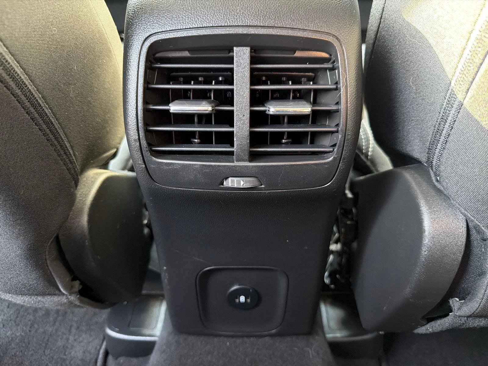 Used 2023 Oxford White Ford Active image 35