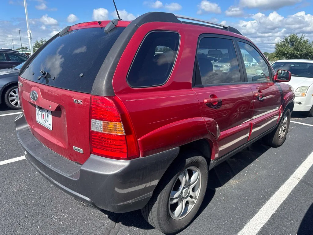 Used 2006 Red Kia EX image 5