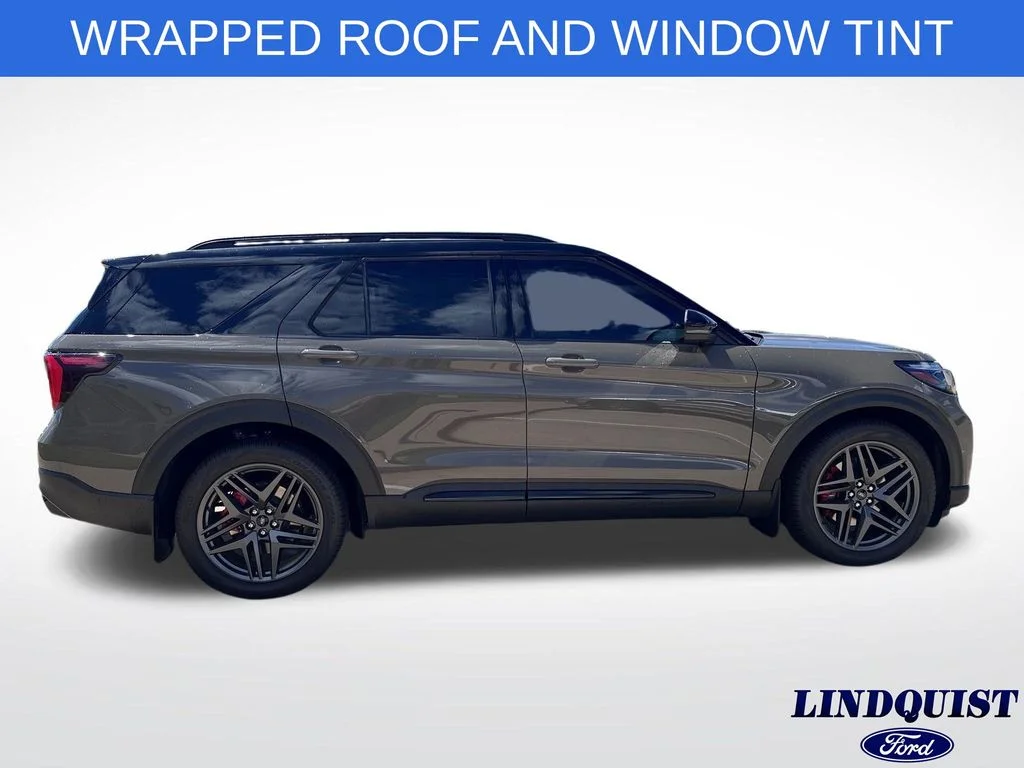 2026 Ford Explorer ST - Photo 6