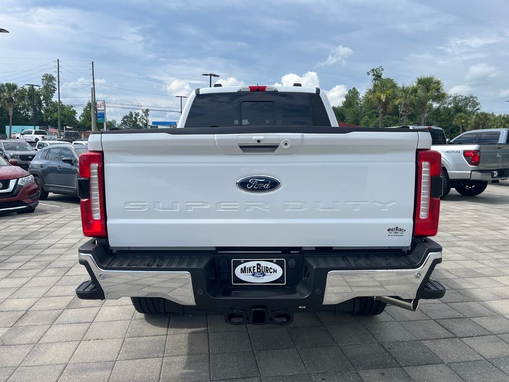 Used 2024 Oxford White Ford Lariat image 5