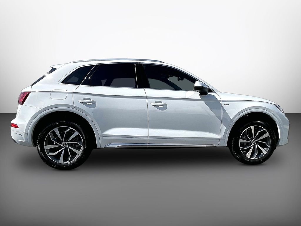 Used 2023 White Audi 45 S line Premium image 8