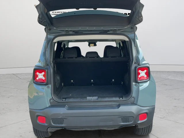 Used 2017 Gray Jeep Latitude image 25